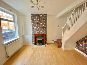 Lounge- click for photo gallery